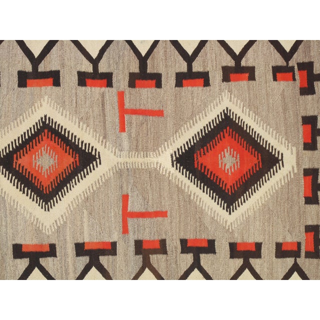 Early 20th Century Authentic Navajo Rug c.1930 Handwoven Wool Red & Tan Diamond Pattern 4'9" x 7'2" For Sale - Image 15 of 15
