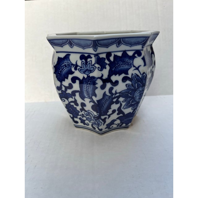Chinese Blue and White Chinoiserie Cachepot For Sale - Image 4 of 9