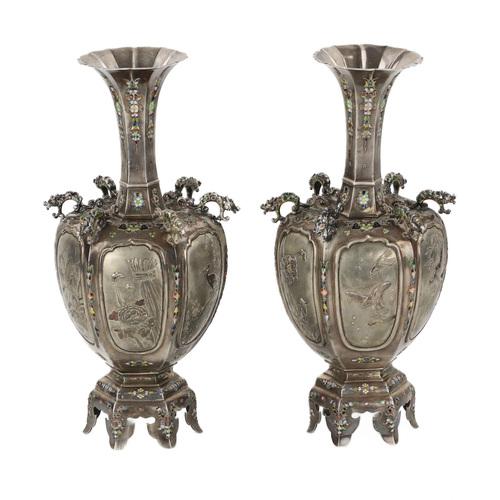 Japanese Vases in Silver and Enamel, 1890s, Set of 2 For Sale - Image 3 of 7