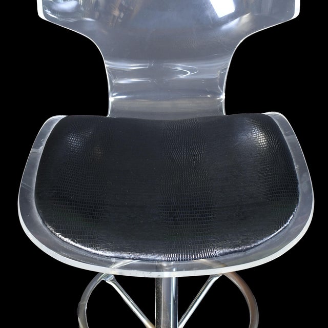 Late 20th Century Pair of Lucite and Chrome Bar Stools for Hill Manufacturing For Sale - Image 5 of 6