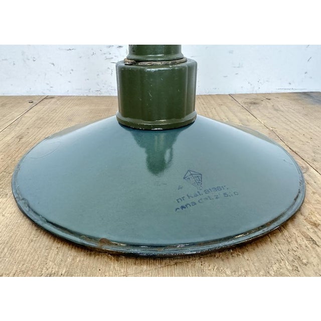 Industrial Enameled Military Pendant Lamp with Cast Aluminium Top, 1960s For Sale - Image 13 of 16