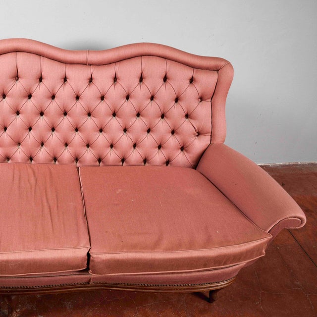 Pink Capitonè Sofa, 1980s For Sale - Image 3 of 18