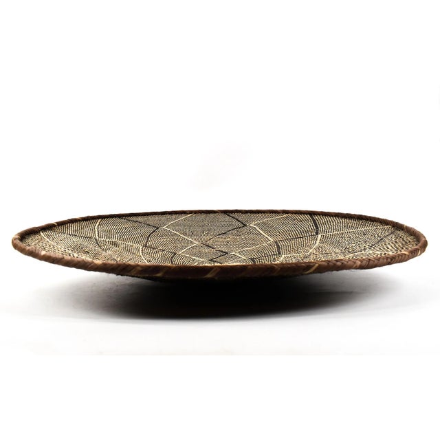 African Early 20th Century Tonga Binga Basket 25 Inch For Sale - Image 3 of 7