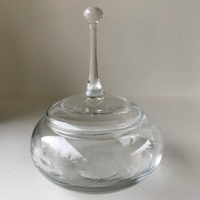 Modern Signed Cone Flower Etched Clear Crystal Covered Candy Dish by Fitzgerald For Sale - Image 3 of 13