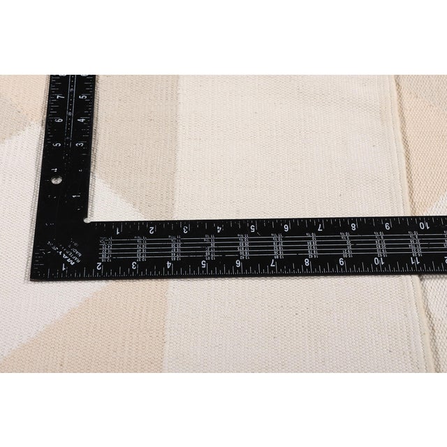 Textile Vintage Indian Dhurrie Rug, 05'09 X 08'08 For Sale - Image 7 of 10