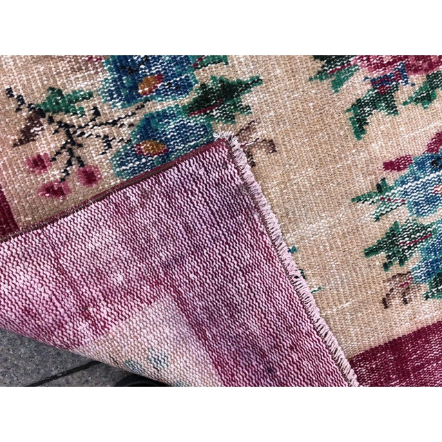 1960s Vintage Turkish Oushak Hand-Knotted Rug - 5′9″ × 8′6″ For Sale - Image 4 of 9