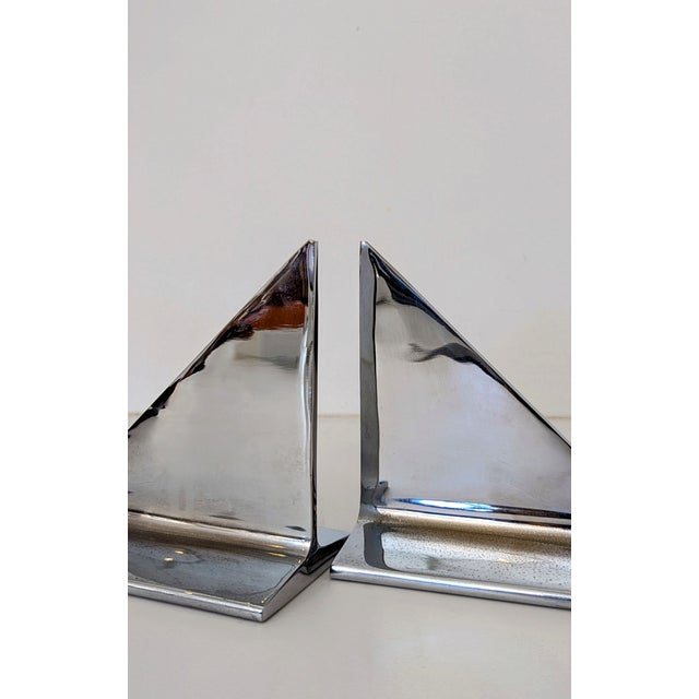 Mid-Century Chrome Sailboat Bookends | Minimalist Nautical Design For Sale - Image 4 of 8