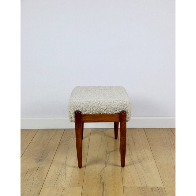 Cream Beige Bouclé Lamb Ottoman from Edmund Homa, 1970s For Sale - Image 3 of 9