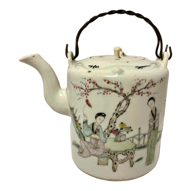 1919 Antique Chinese Porcelain Teapot by Fan TzeNan For Sale