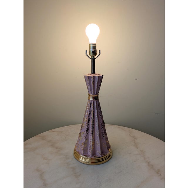 1950s 1950s Mid-Century Modern Atomic Pink & Gold Table Lamp For Sale - Image 5 of 6