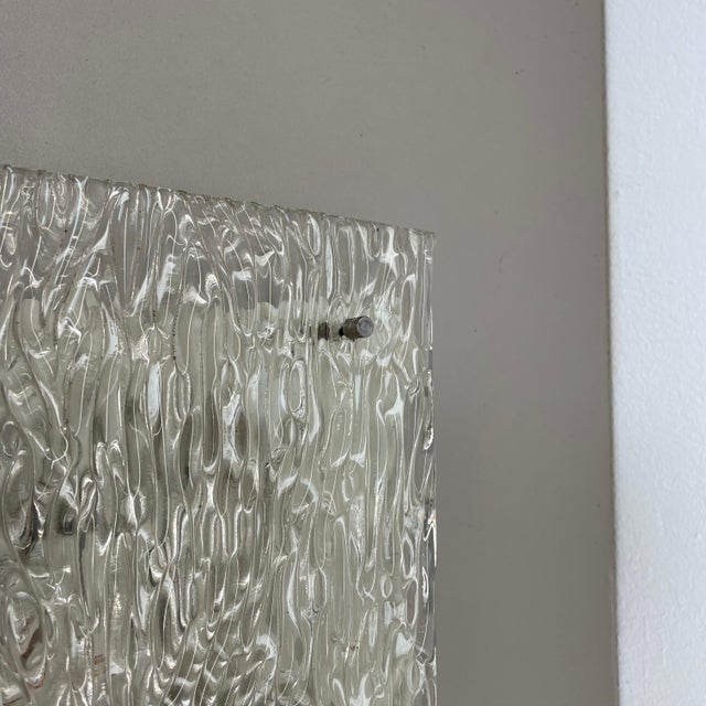 Large Hollywood Regency Ice Glass Wall Light from Kalmar Leuchten, 1970s For Sale - Image 6 of 15