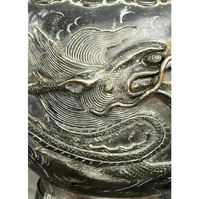 Metal Japanese Meiji Bronze Flowerpot with Dragon Motif, 1890 For Sale - Image 7 of 8