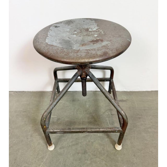 Mid-Century Modern Industrial Iron Adjustable Swivel Stool, 1960s For Sale - Image 3 of 18