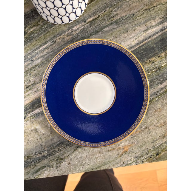 Wedgwood Wedgwood Bone China Renaissance Gold Tea Cup and Saucer For Sale - Image 4 of 10