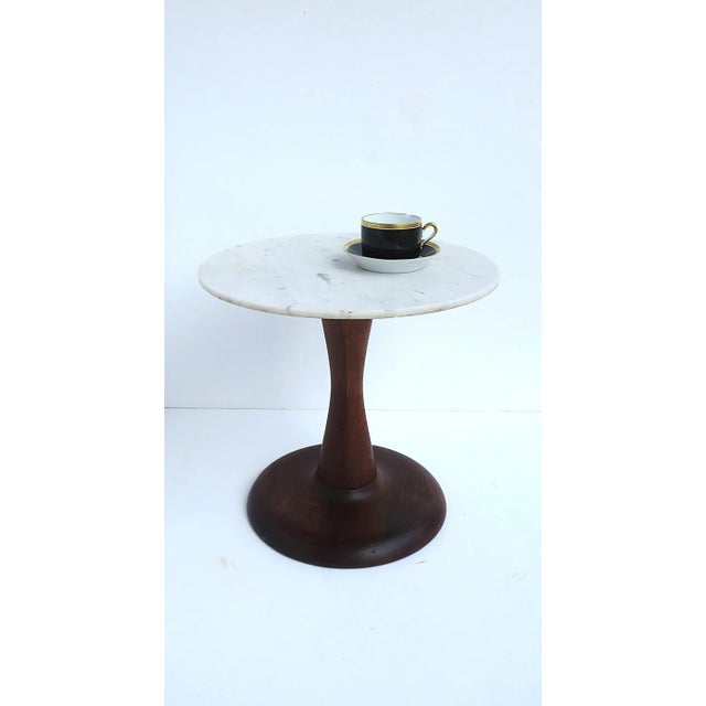 Mid-Century Modern Italian Modern Marble Side Drinks Table, Circa Mid-20th Century, Italy For Sale - Image 3 of 13