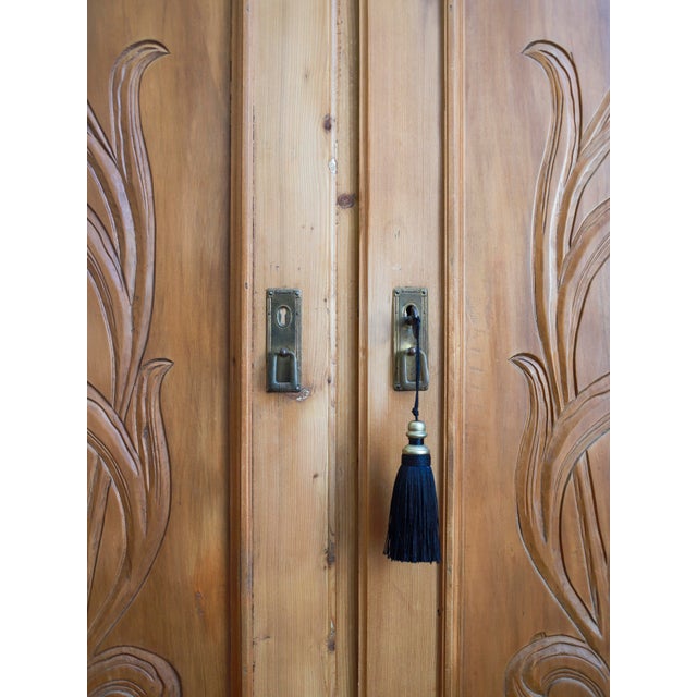 19th Century French Pine Wardrobe, Armoire, Linen Press For Sale - Image 10 of 13