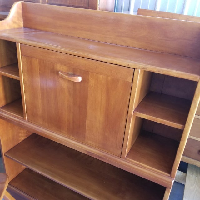 1950s 1950s Cushman Maple Desk With Bookshelf For Sale - Image 5 of 6