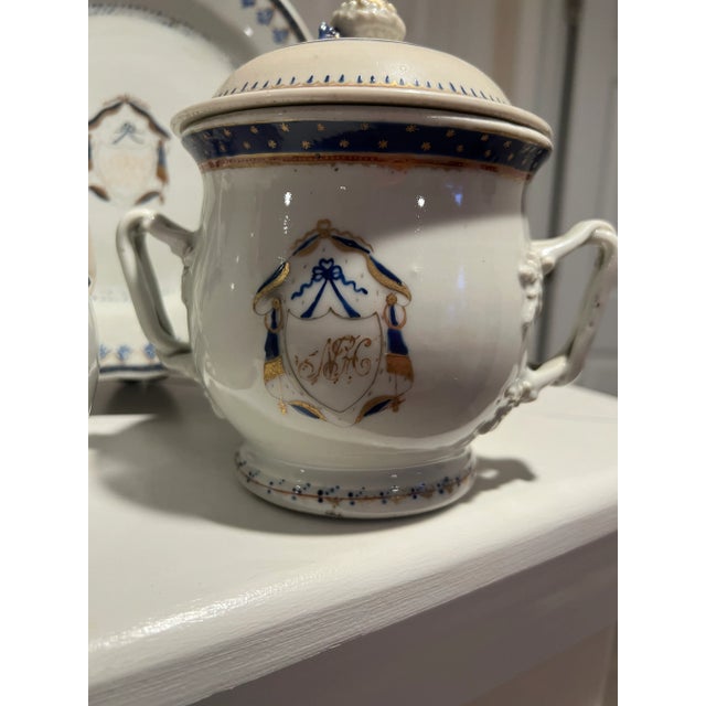 Instant Chinese Export Collection - 15 Piece Armorial Blue & White Grouping 18th C. For Sale - Image 9 of 12