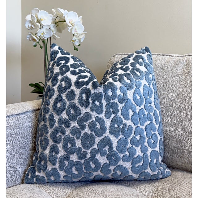 Modern Cerulean Blue Leopard 20x20 Velvet Throw Pillow With Feather Down Insert For Sale - Image 3 of 7