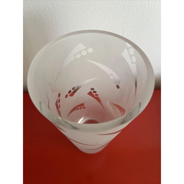 Pop Art 1990s Memphis Milano Geometric Etched Art Glass Vase For Sale - Image 3 of 5