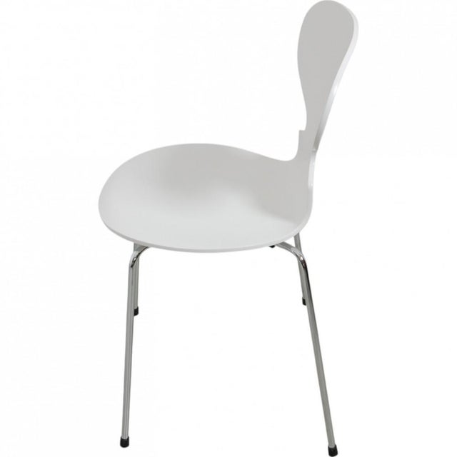 White Ant Chairs by Arne Jacobsen, Set of 6 For Sale - Image 9 of 18