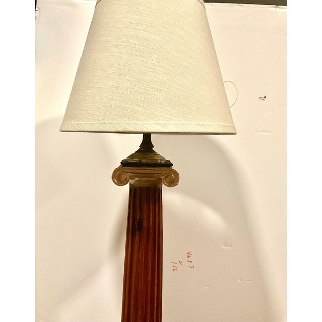 Shabby Chic Vintage Column Hand Carved Chestnut Table Lamp With Restoration Hardware Sand Linen / Gold Lining Shade For Sale - Image 3 of 11