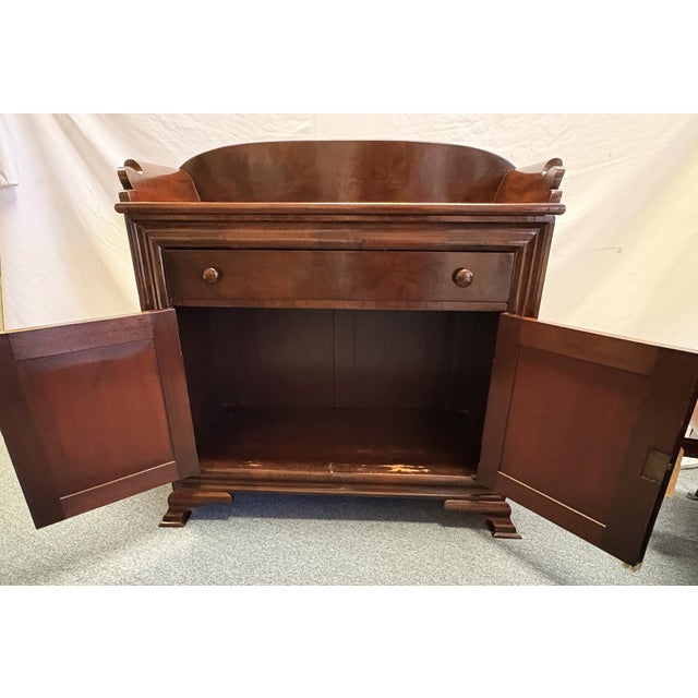 Mid 20th Century Mahogany Dry Sink Cabinet With Backsplash, Lock & Key For Sale - Image 13 of 18