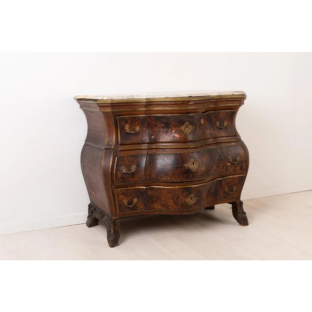 18th Century Swedish Rococo Chest of Drawers For Sale - Image 4 of 14