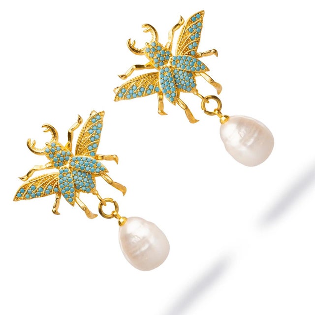 Divine Connection Queen Bee Turquoise & Gold Chunky Earrings, A Pair For Sale In Miami - Image 6 of 8