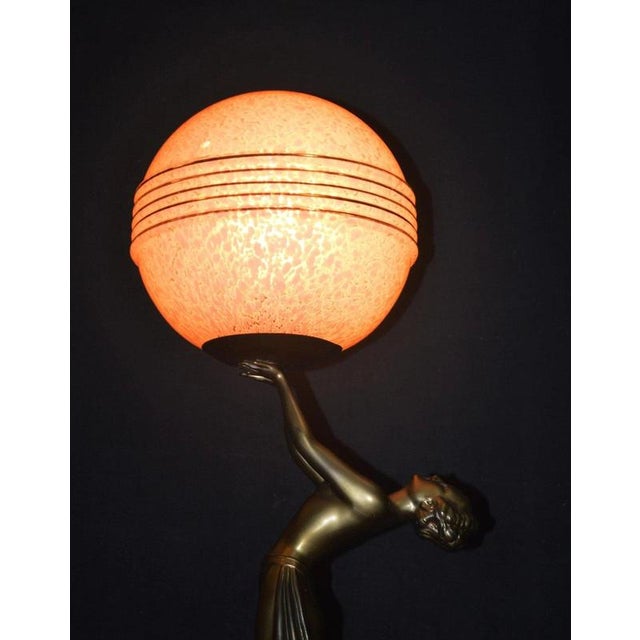 1930s Art Deco French Figural Dancer Table Lamp with Glass Globe, 1930 For Sale - Image 5 of 18