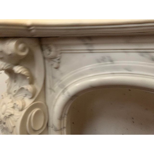Louis XV Style Fireplace in White Carrara Marble, 19th Century For Sale - Image 18 of 18