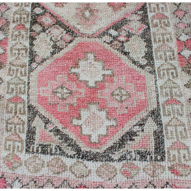 Vintage Turkish Oushak Runner With Geometric Design in Charcoal, Pink, and Cream For Sale - Image 9 of 13