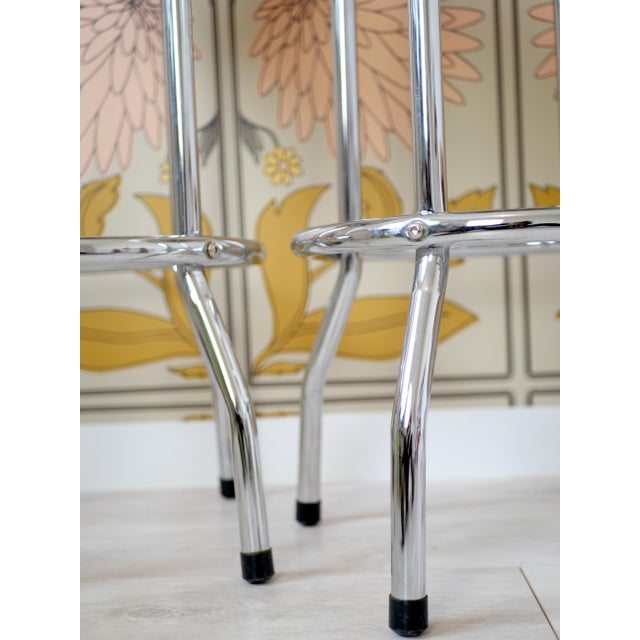 1970s Bar Stools in Bouclé Fabric, 1970s, Set of 2 For Sale - Image 5 of 6