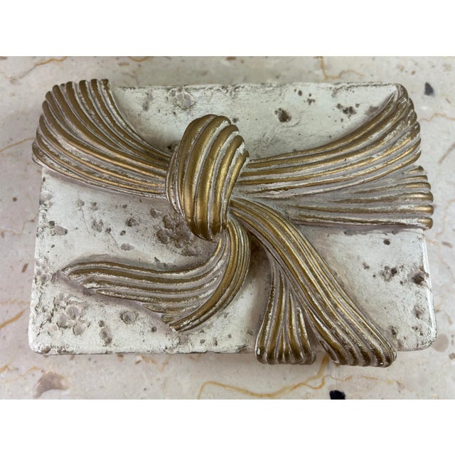 1950s Mid-Century Vintage Hollywood Regency Inspired Plaster Trinket Box For Sale - Image 5 of 10