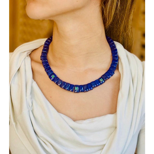 Modern Mini Cleopatra Lapis Collar Necklace With Emeralds & 14k Gold For Sale - Image 3 of 6