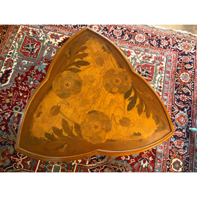Art Nouveau Antique Louis Majorelle Inlaid Poppies Occasional Trefoil Guéridon Table For Sale - Image 3 of 12