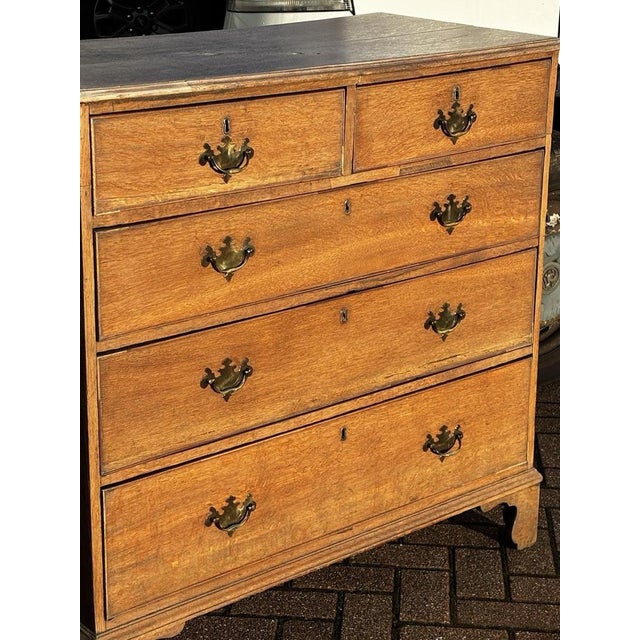 Georgian light Oak Chest Of Drawers. So obviously being an antique has signs of use and wear, all drawers open smoothly,...