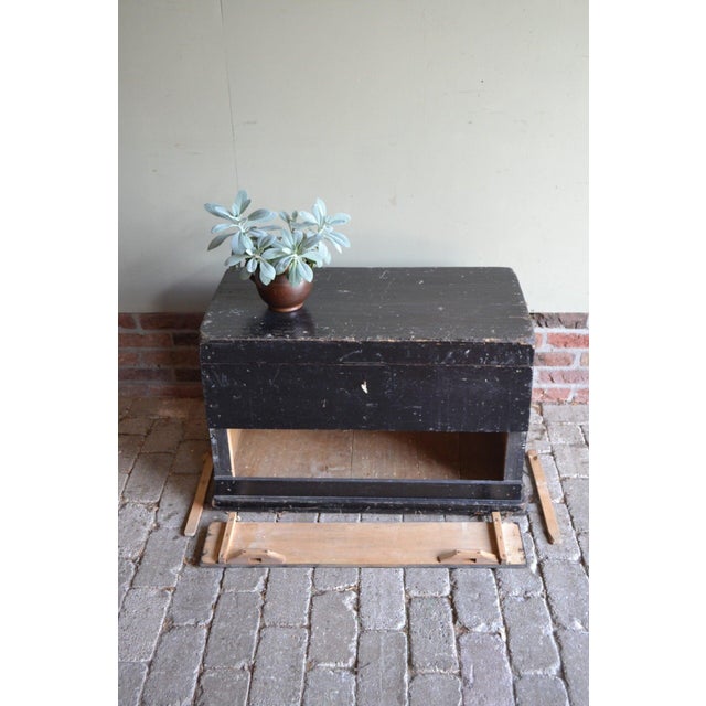 19th century Dutch black blanket chest, TV chest. The dimensions are 51x78x43 (hxwxd). with a flap at the top. with a flap...