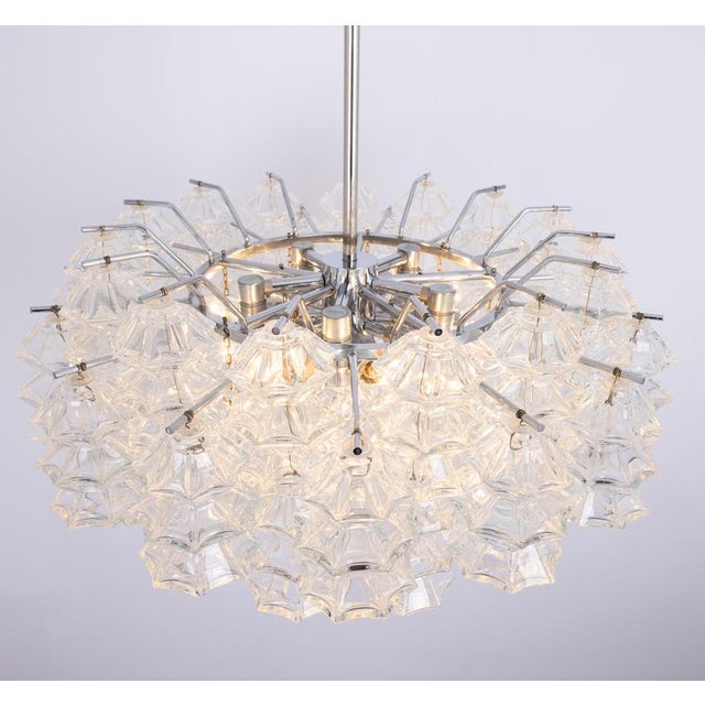 Large Pagoda Glass Chandelier from Kalmar, Austria, 1960s For Sale - Image 9 of 16