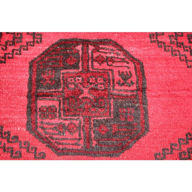 Size: 6.3 x 5.11 Ft This gorgeous hand knotted oriental turkmen Elephent foot pattern rug is made with 100% lambs wool....