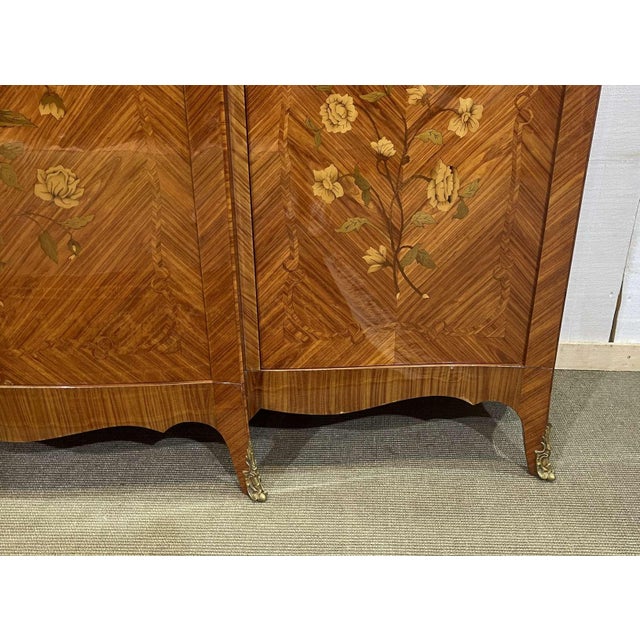 Louis XV 3-Door Wardrobe in Oak and Rosewood For Sale - Image 5 of 13