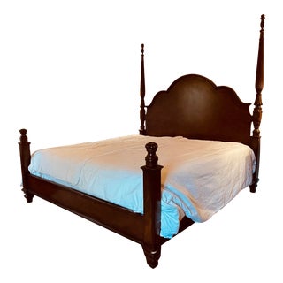 Drexel Heritage Wellington Poster Bed - King Size With British Accents For Sale