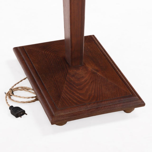 French Oak Floor Lamp in Angular Form, C. 1940. For Sale In Philadelphia - Image 6 of 6