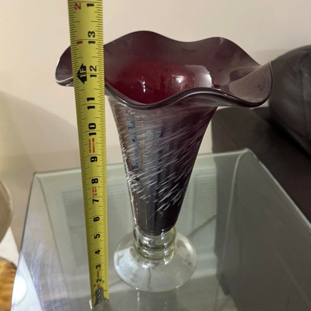 Murano 1950s Murano Pulled Feather Italian Art Glass 11in Vase For Sale - Image 4 of 4