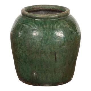 Large Chinese Vintage Dark Green Glazed Ceramic Planter with Striated Décor For Sale