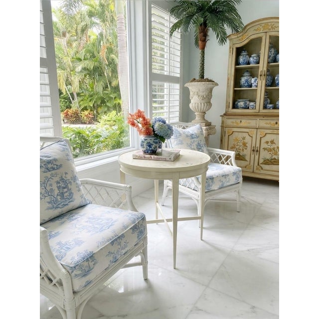 Vintage Hand-Painted French Country Round Accent Table For Sale - Image 12 of 12