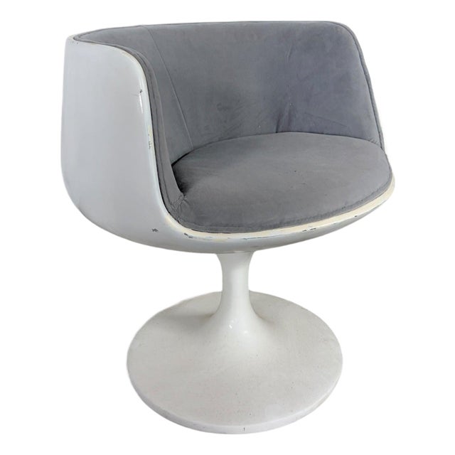 Mid-Century Fibreglass Tulip Swivel Chair by Eero Aarnio, 1960s For Sale
