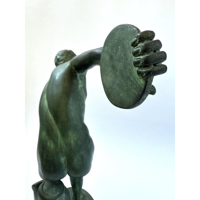 1990s Classical Bronze ‘Discobolus’ Statue – After the Ancient Greek Master Myron For Sale - Image 4 of 9