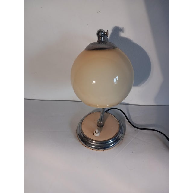 Metal Art Deco Table Lamp in Glass and Metal For Sale - Image 7 of 11