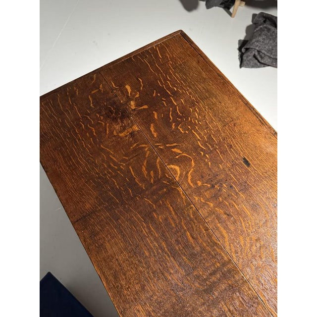 Large 19th Century English Chest of Drawers For Sale - Image 4 of 16